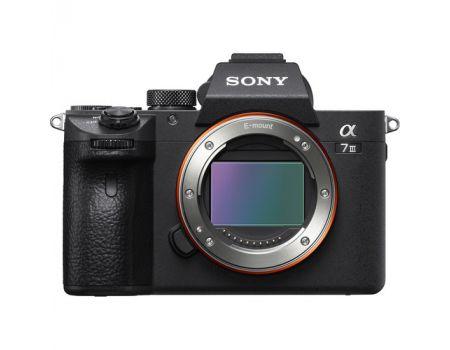 Sony Alpha a7III Mirrorless Digital Camera (Body Only) - Cinegear Middle-East S.A.L